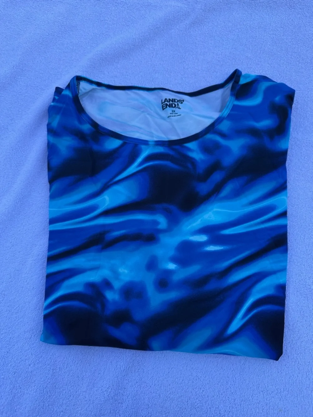 Lands' End Blue Wave Scoop Neck rash guard - Picture 1 of 3